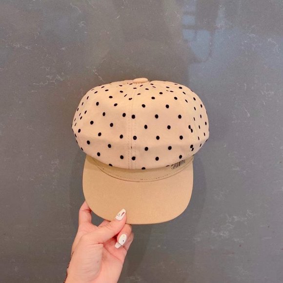 ?✨AUTHENTIC✨?CELINE hat main image 7